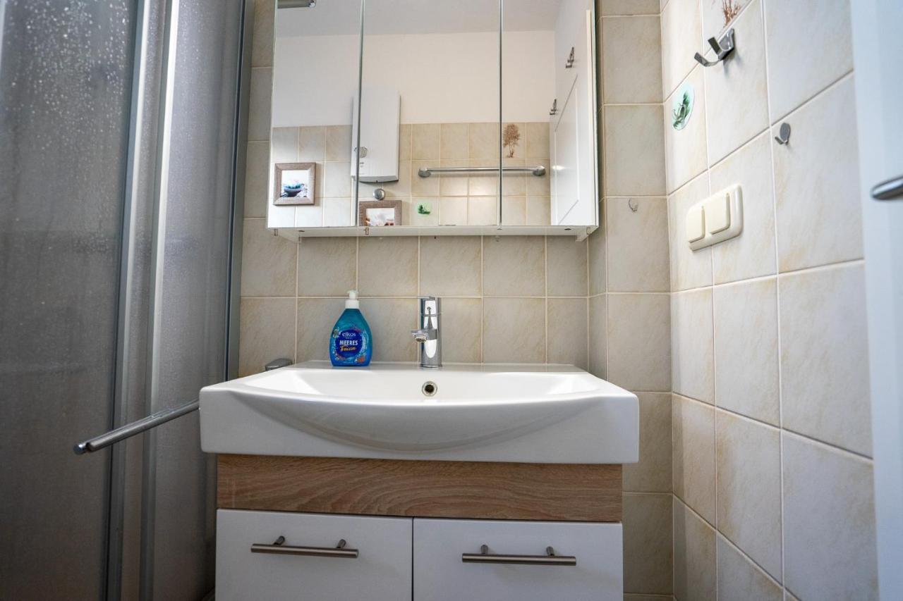 Hohenzollernpassage Wohnung Seemoewe Бюзум Екстер'єр фото